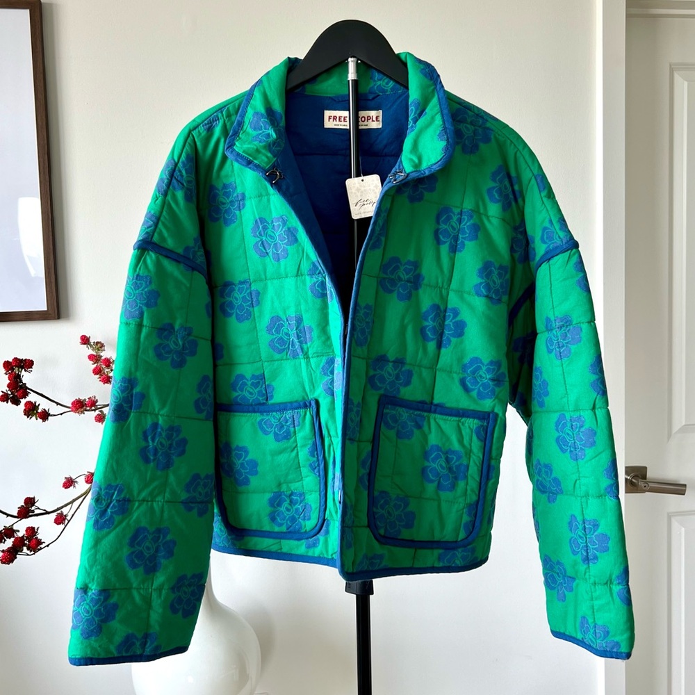 NWT Free People - Chloe Floral Print Padded Jacket (in Grass Combo) - XS